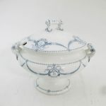 589 7256 TUREEN